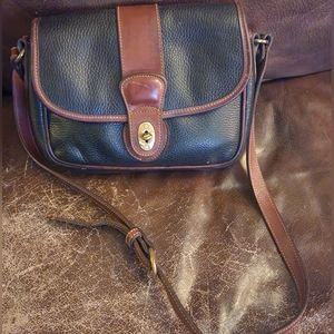 Vintage Coach Sheridan Crossbody 4JM-4224 Pebbled Navy Blue Made In Costa Rica